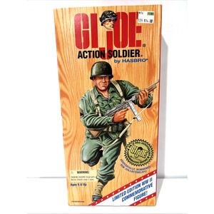 1995 GI Joe Action Soldier WWII 50th Annivers. Commemorative Limited Edition NIB